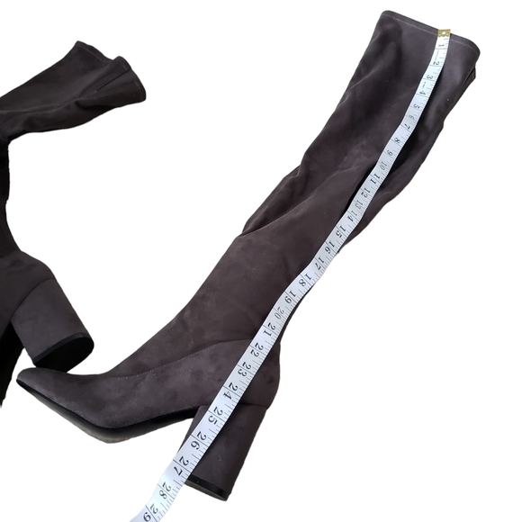 Marc Fisher Praye Over The Knee Faux Suede Gray Boots NWT - Picture 9 of 10